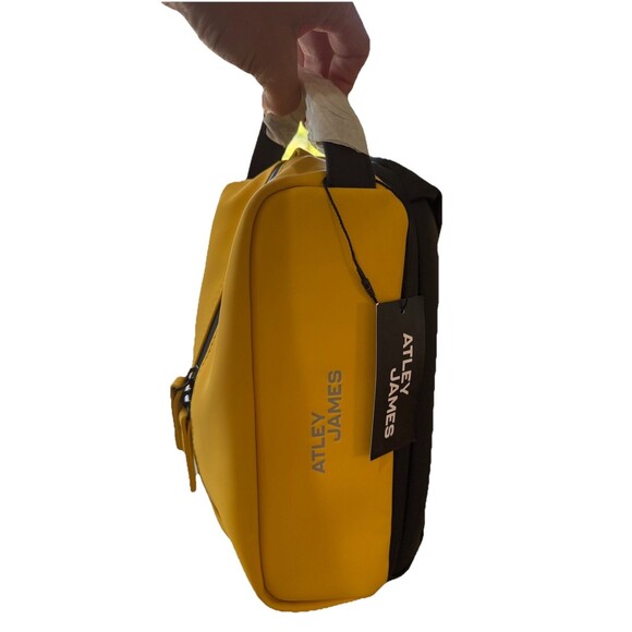 Atley James Yellow Black Travel Toiletry Bag Dopp Kit Gym NWT Waterproof - Picture 2 of 9